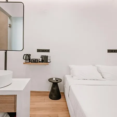 Inn Planis Str Urban By Semavί