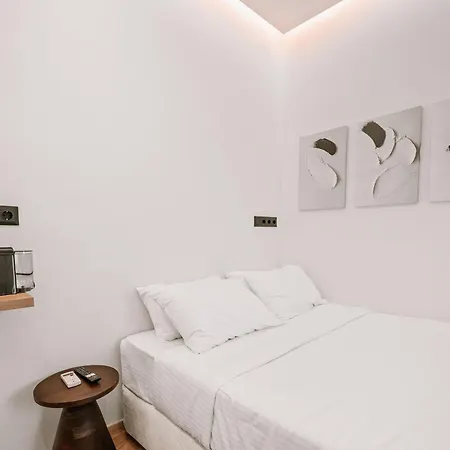 Inn Planis Str Urban By Semavί *